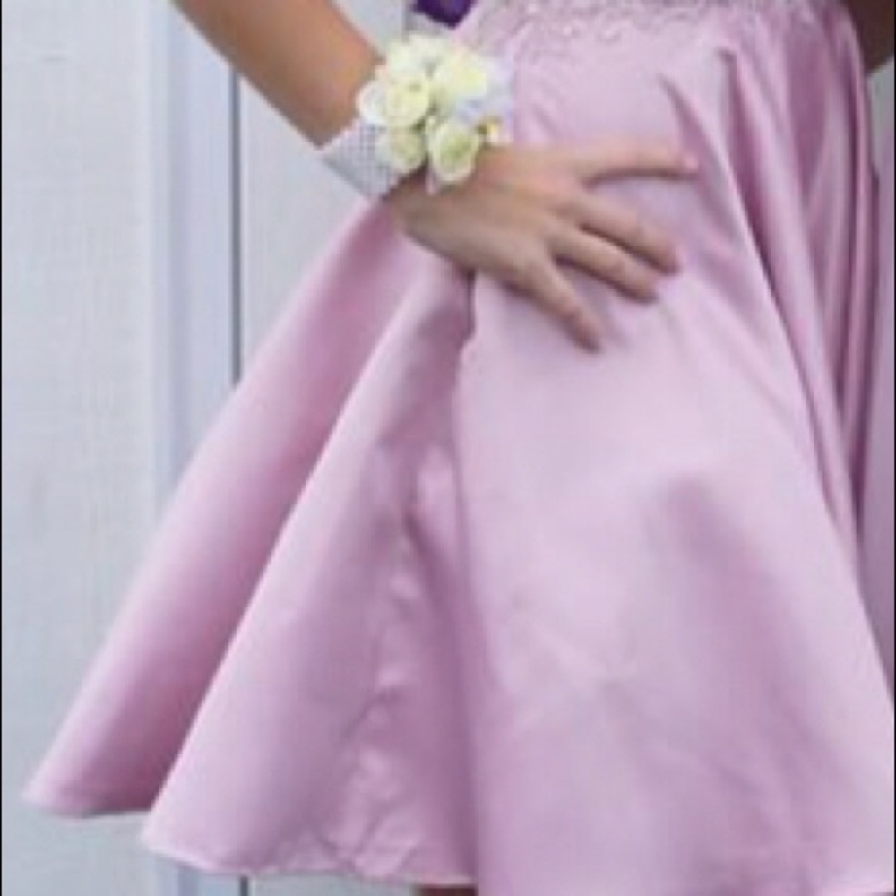 Dress - Picture 5 of 5